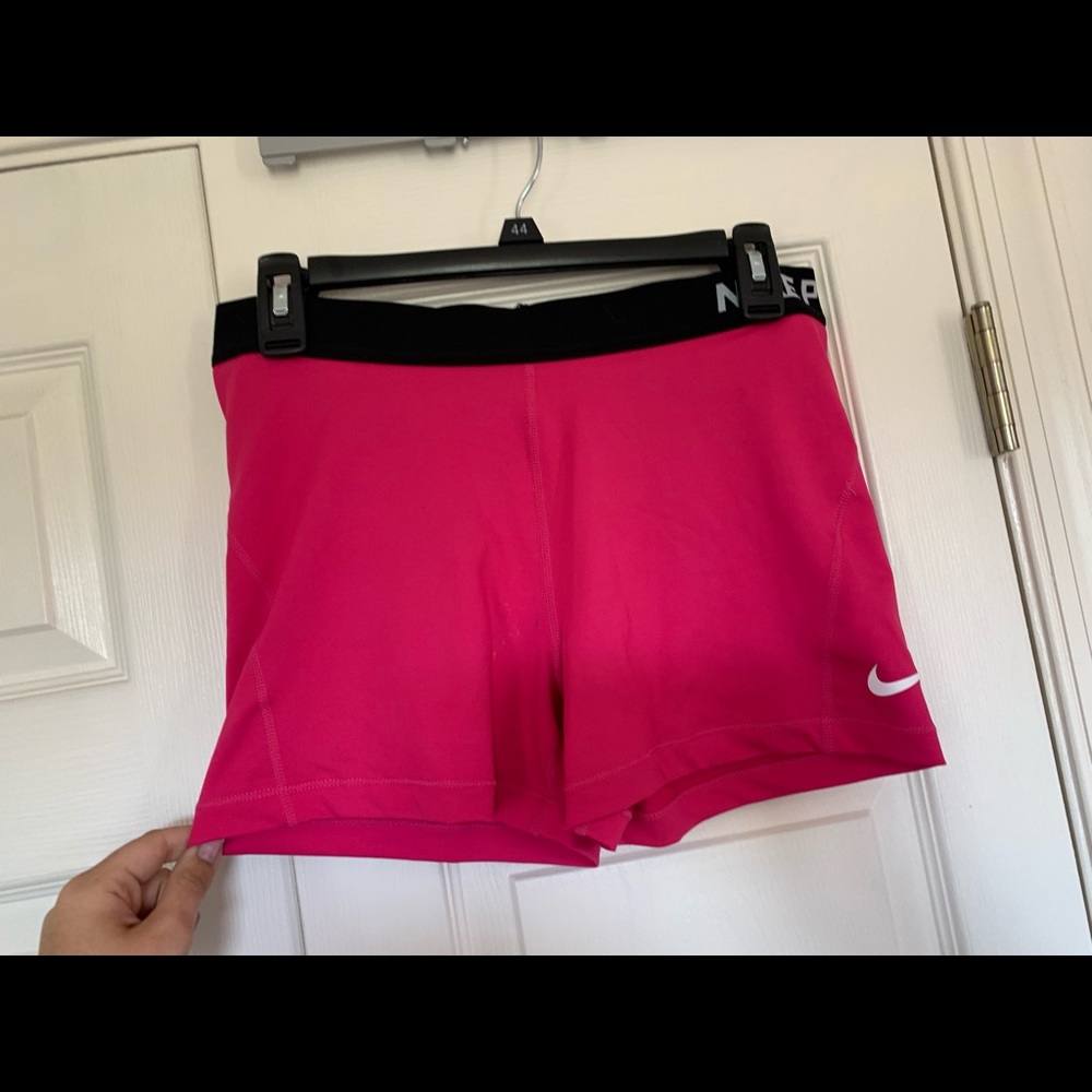 Nike Pro